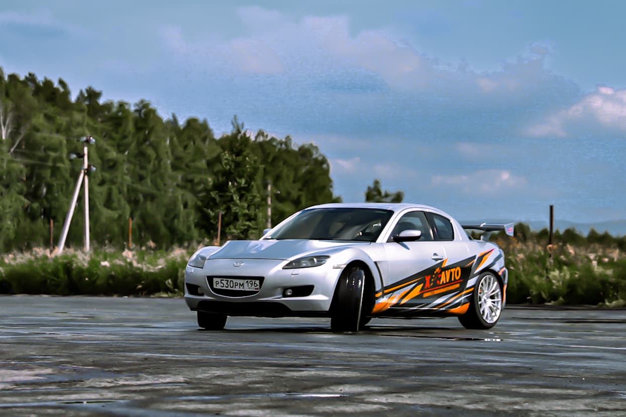  Mazda RX-8